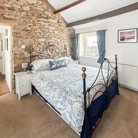 Borrowdale Brough (Cumbria)